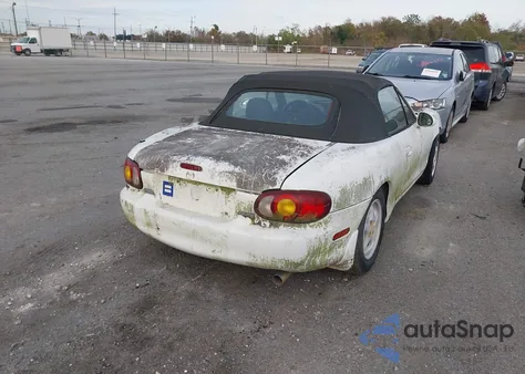 1999 Mazda Mx-5 Miata Leather Pkg/Popular Equipment Pkg/Sports Pkg/Touring Pkg из США, поврежденный, VIN JM1NB3533X0115853